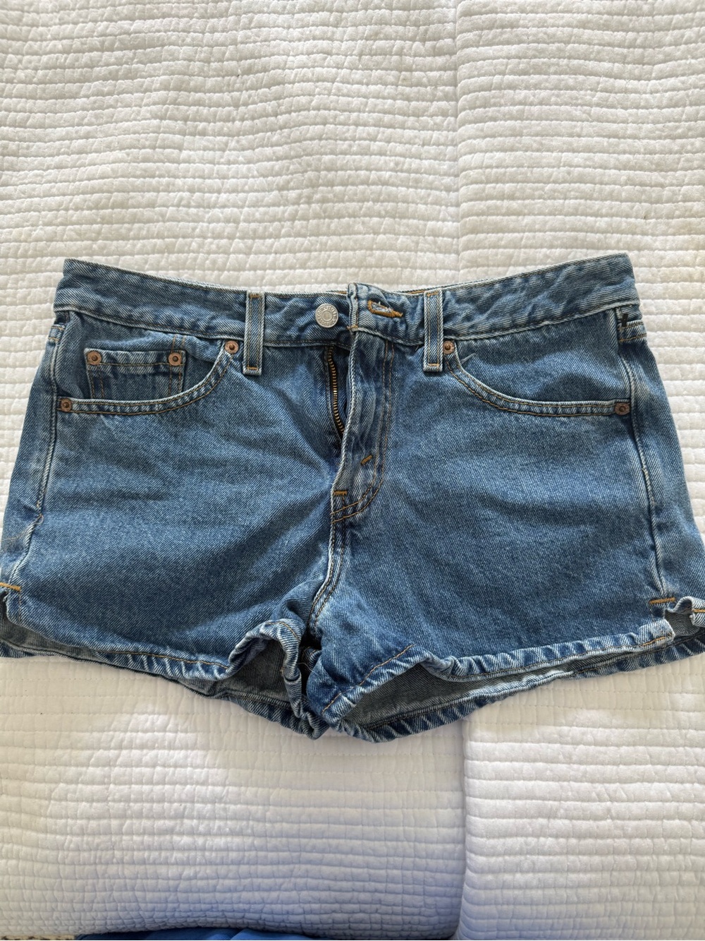 Levi's Classic Low-Rise Blue Denim Shorts